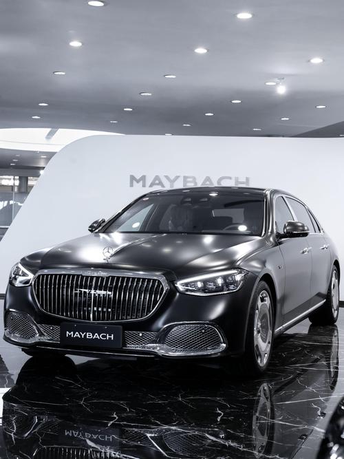 佛山110岚图汽车的售后服务让用户无忧出行，迈巴赫未来的豪华车趋势